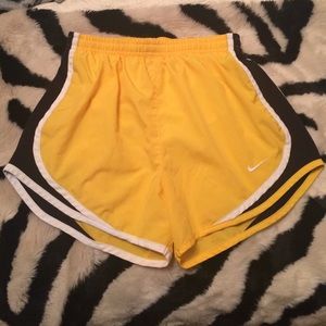 LIVESTRONG NIKE TEMPO SHORTS LIVESTRONG NIKE TEMPO SHORTS