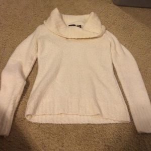 Moda international turtleneck sweater