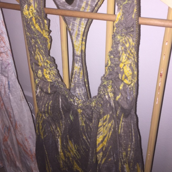 💛 Free People racer back tank bundle - Picture 3 of 3