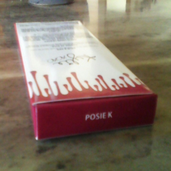Brand New! Kylie Jenner Lip Kit (Posie K) - Picture 3 of 3