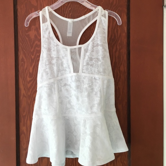 nice lace peplum workout top with mesh derailing