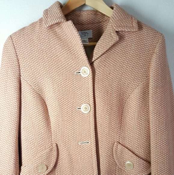 Ann Taylor LOFT soft peach/cream blazer