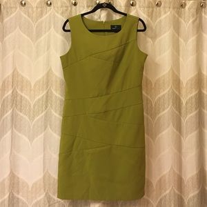 Ronni Nicole - sleeveless dress size 14