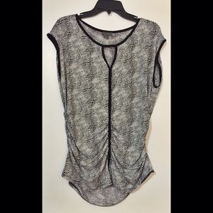 MUST GO! Vince Camuto NWOT Ruched Top