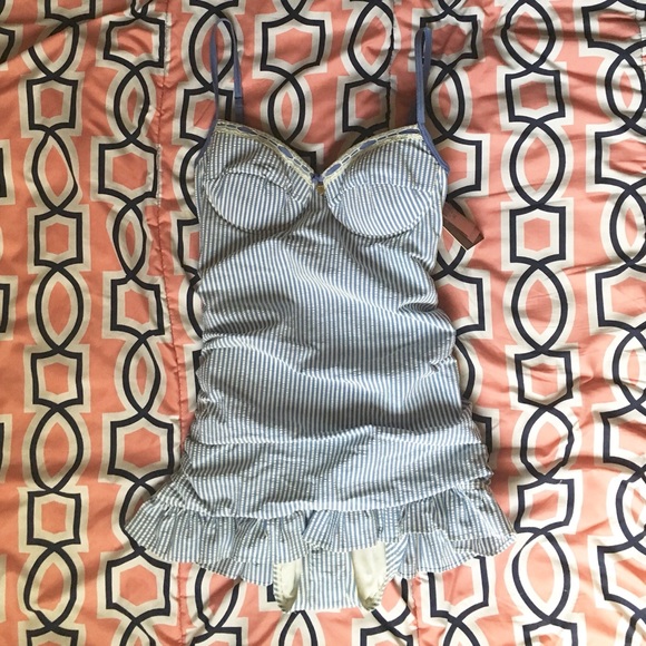 NWT Juicy Couture U-Wire Swimdress - L