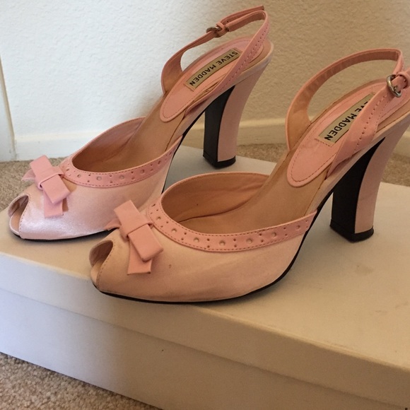Steve Madden Polkaa Pumps - Picture 1 of 4