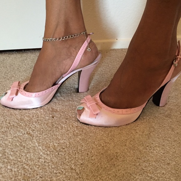 Steve Madden Polkaa Pumps - Picture 4 of 4
