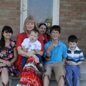 Meet your Posher, Julie