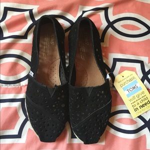 TOMS Black Moroccan Cutout Shoes - Size 8