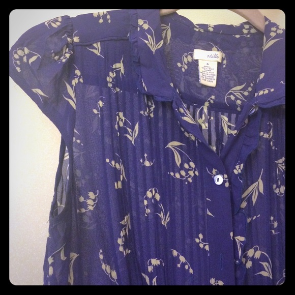Odille 100% silk short sleeve blouse