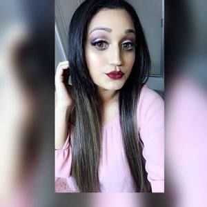 Meet your Posher, Maria jose