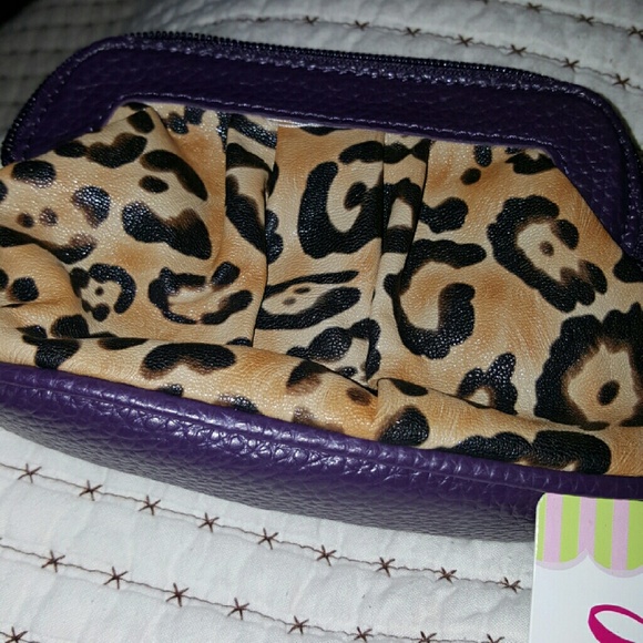 Change/lipstick carrier -small bag
