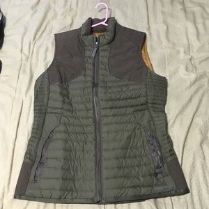Eddie Bauer vest