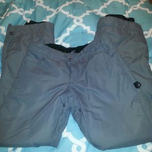 Snow boarding pants
