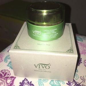 Green diamond collagen renewal cream