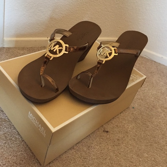 Michael Kora Warren T-Starp Sandals