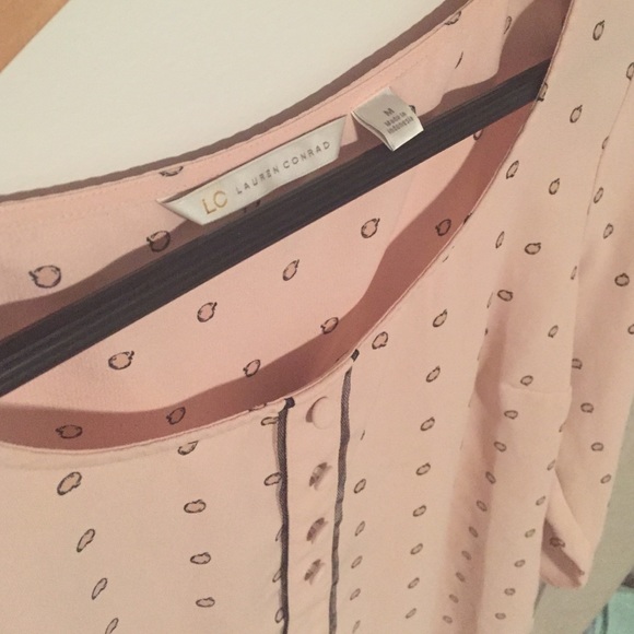 LC 3/4 length top - Picture 2 of 3