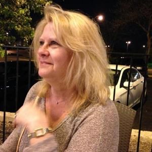 Meet your Posher, Paula