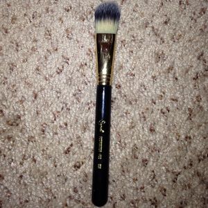 Sigma F60 brush