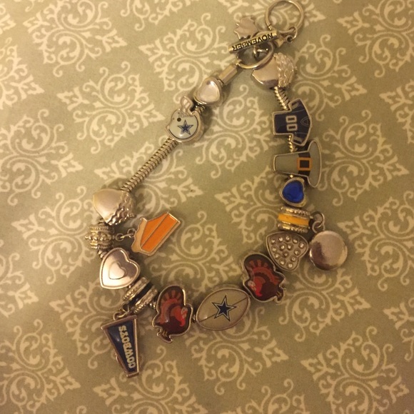 Dallas Cowboys/thanksgiving charm bracelet