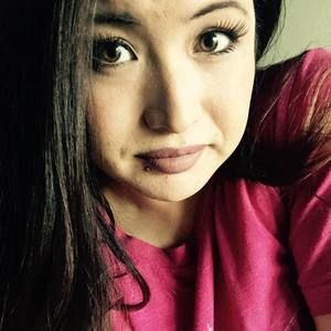 Meet your Posher, Cassandra