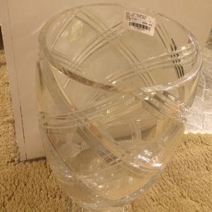 Hand-cut crystal vase