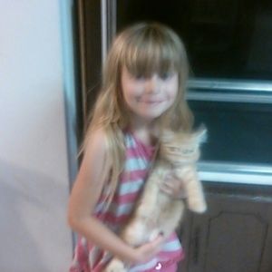 Meet your Posher, Elizabeth