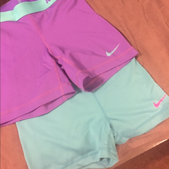Nike compression shorts bundle