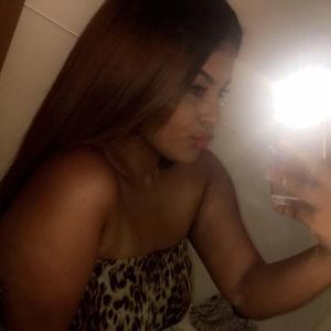 Meet your Posher, Joyceline