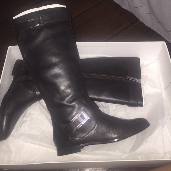 Calvin Klein boots - Picture 2 of 2