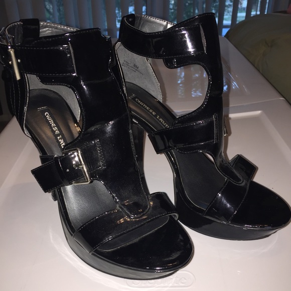 Black buckle heels