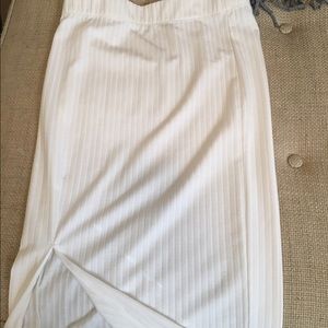 Whited ribbed bodycon skirt