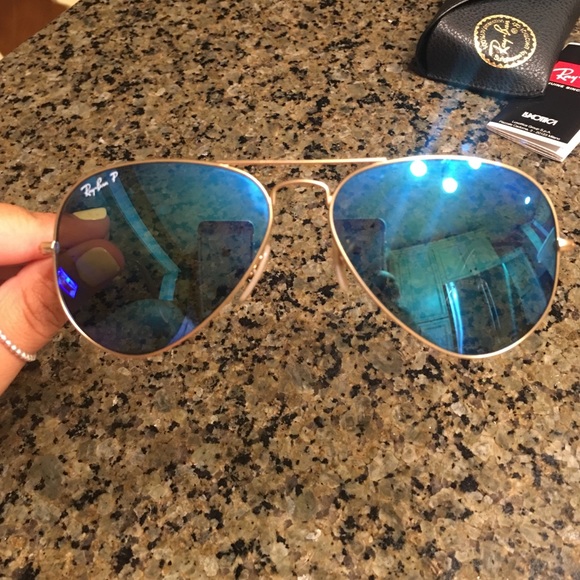 Polarized blue Rayban aviators