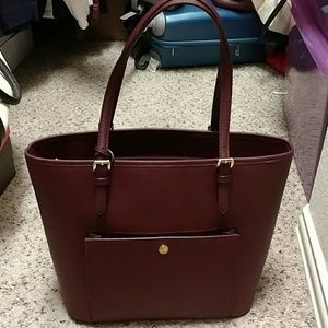 Michael Kors Jet Set snap pocket tote