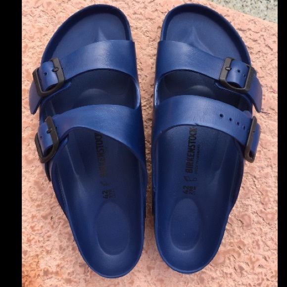 BIRKENSTOCK MEN SIZE 11