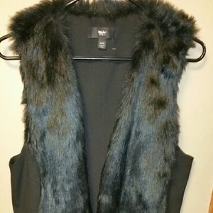 Black faux fur vest