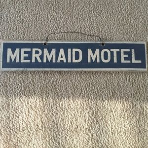 Brandy Melville wood sign