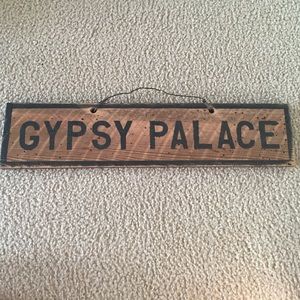 Brandy Melville wood sign.