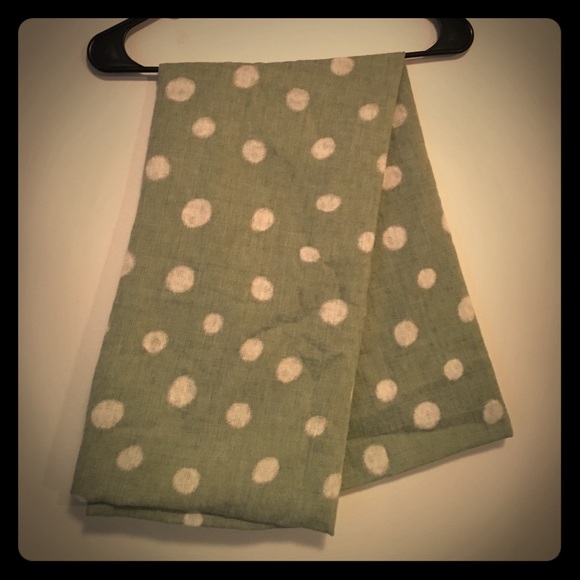 Polka dot infinity scarf