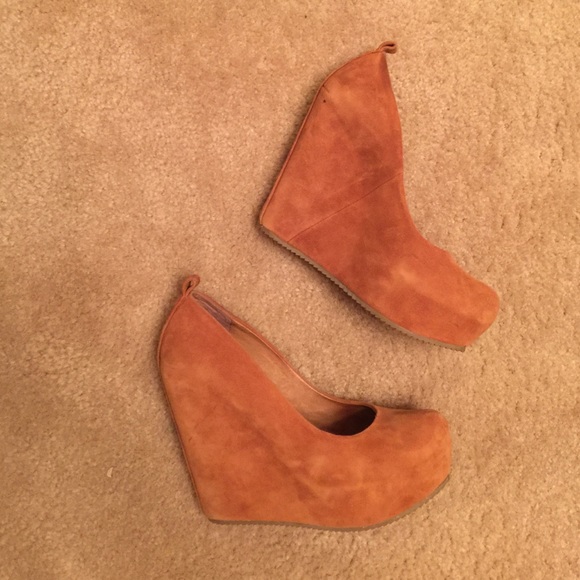 Cognac platform wedges