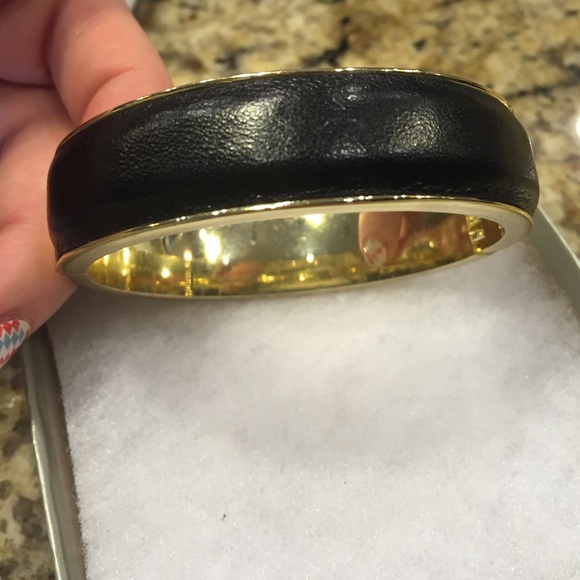 Banana republic black leather & gold hinge bangle