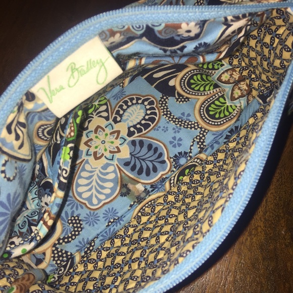 Small Vera Bradley bag - Picture 3 of 3