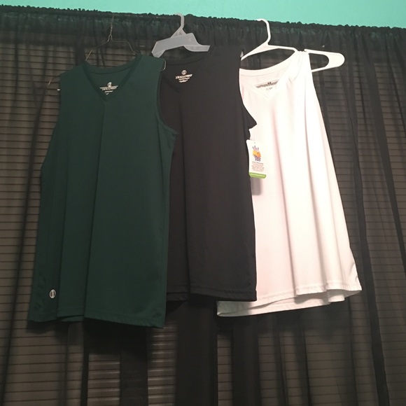Bundle 3 compression work out shirts - Picture 1 of 1