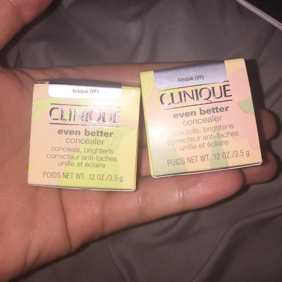 2 even better concealers by Clinique - Picture 1 of 2