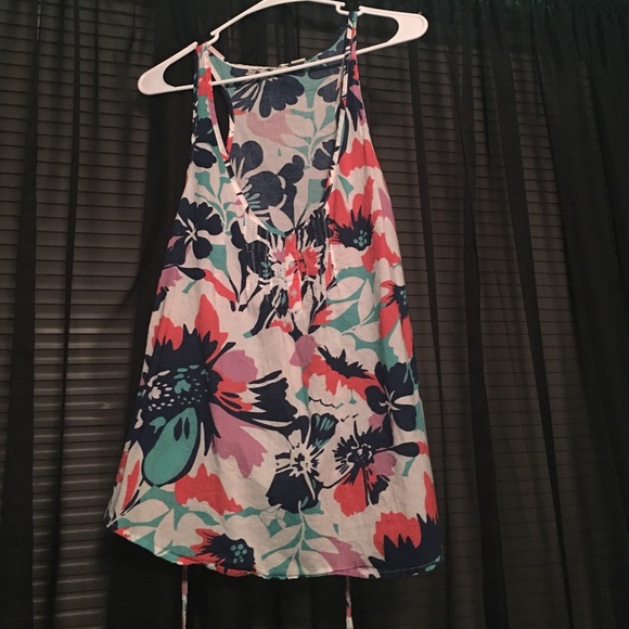 Cute floral tank top