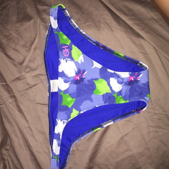 Hollister/ Gilly Hicks swim bottoms