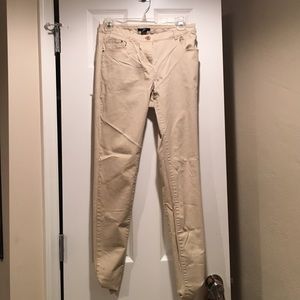 Khaki skinny jeans!