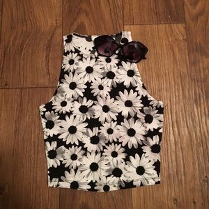 Daisy crop top