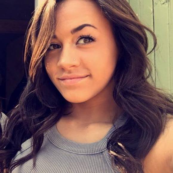 Meet your Posher, Quinn - Picture 1 of 1