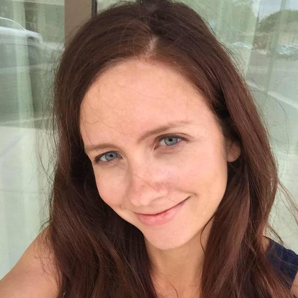 Meet your Posher, Alainna